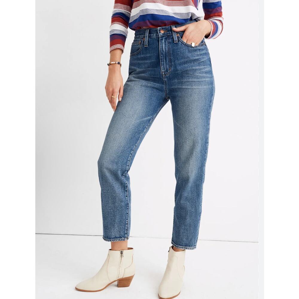 NWT Madewell The Mom Jean  Denim 24